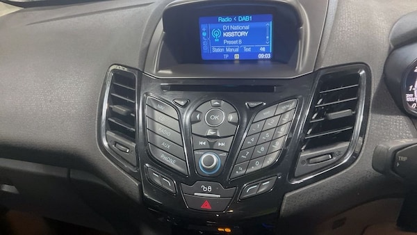 Used Ford Fiesta 2017 for sale - 76235734: Photo 10