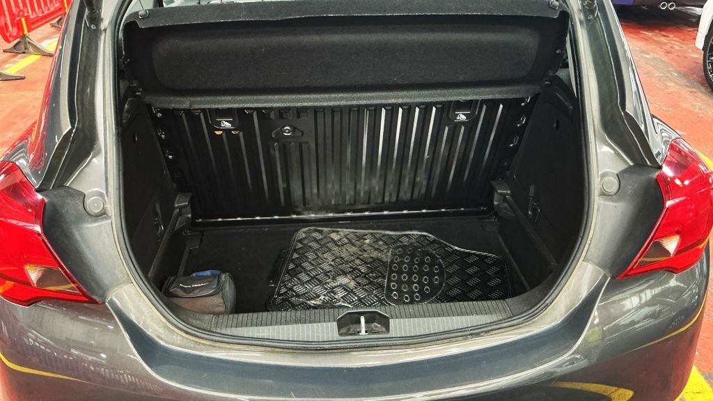 Used Vauxhall Corsa 2014 for sale - 78200900: Photo 15