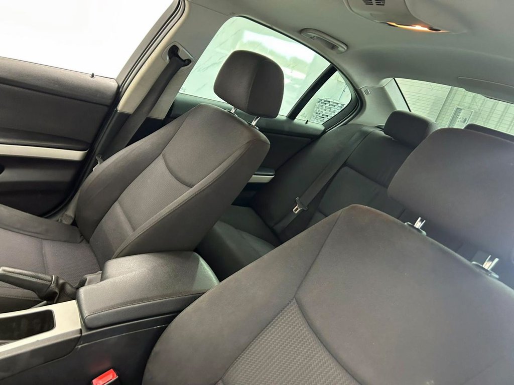 Used BMW 3 Series 2011 for sale - 77187960: Photo 12