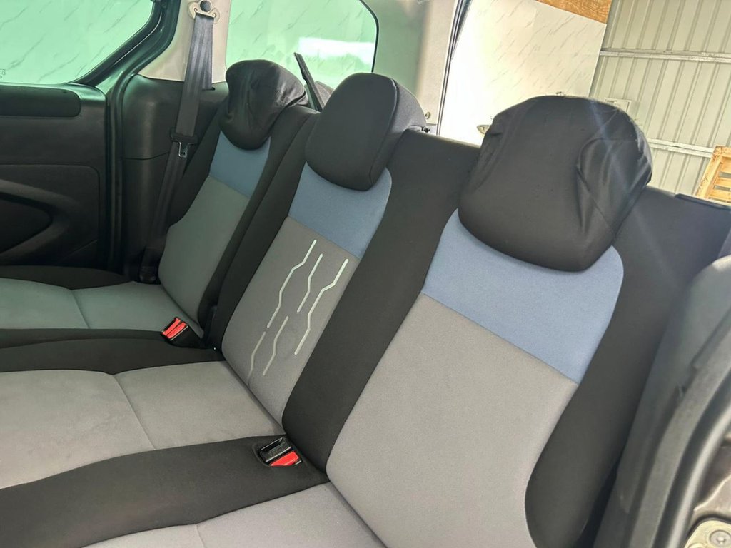 Used Peugeot Partner Tepee 2016 for sale - 75752879: Photo 19