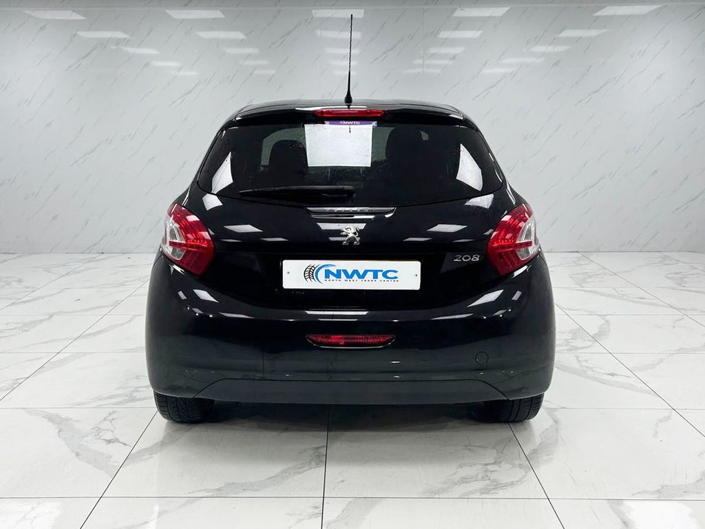 Used Peugeot 208 2015 for sale - 77608418: Photo 9