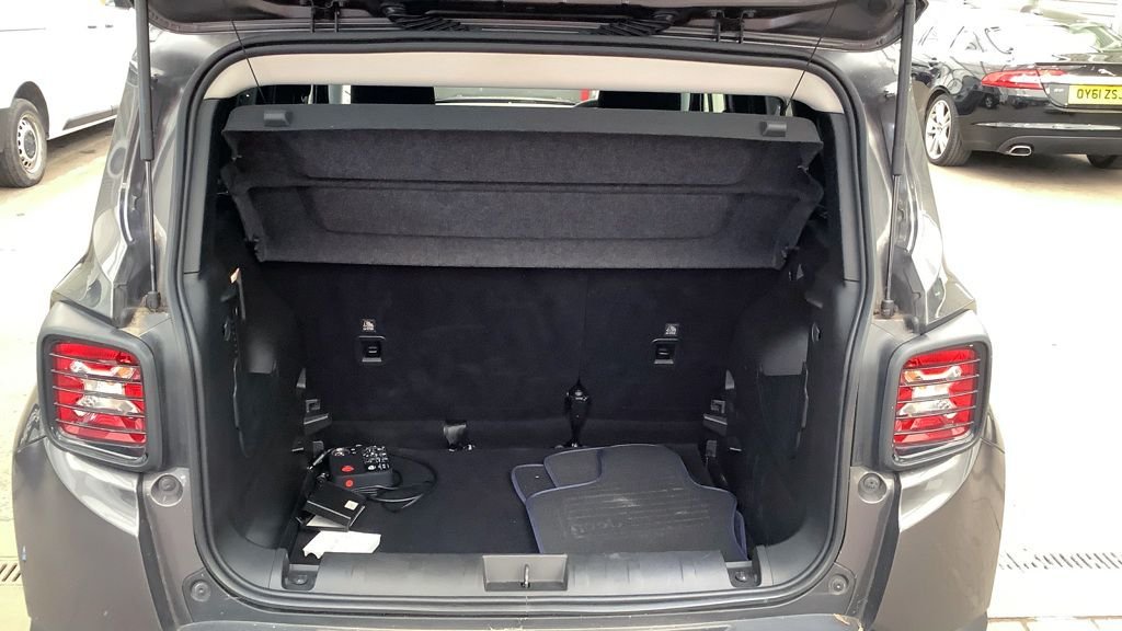 Used Jeep Renegade 2021 for sale - 77256121: Photo 12