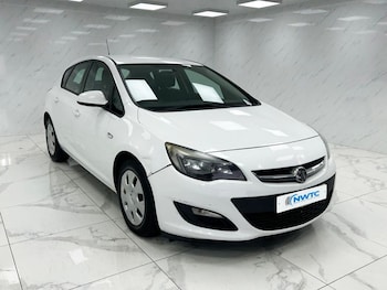 Used Vauxhall Astra 2015 for sale - 77507002: Photo
