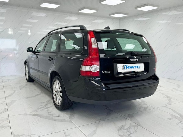 Used Volvo V50 2006 for sale - 75703343: Photo 7