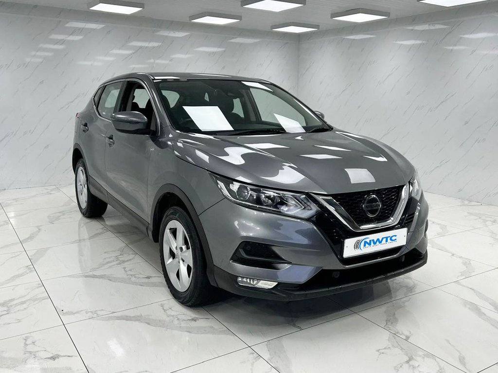 Used Nissan Qashqai 2018 for sale - 76923175: Photo 2