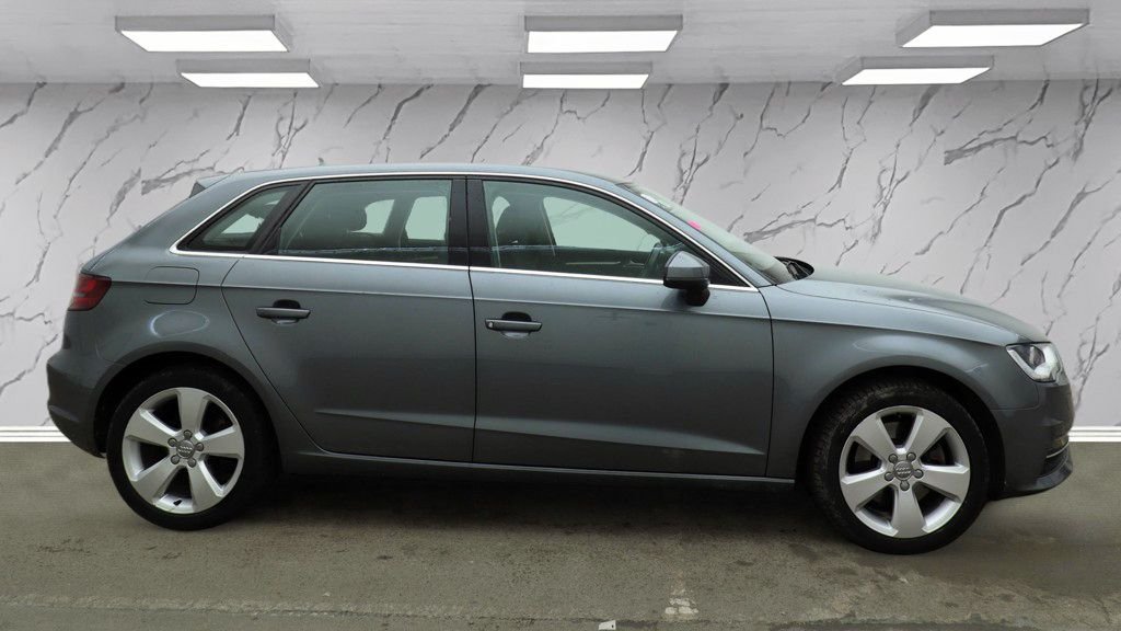 Used Audi A3 2015 for sale - 77734586: Photo 8