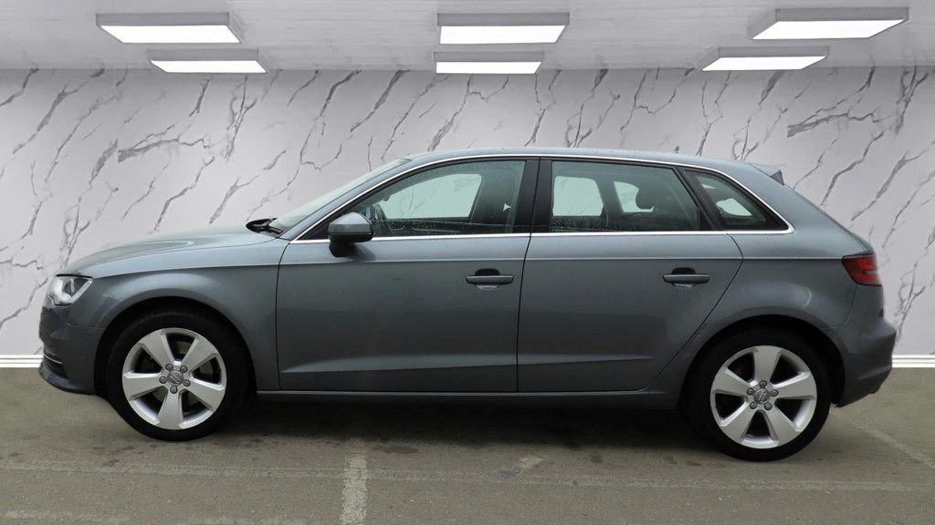 Used Audi A3 2015 for sale - 77734586: Photo 9