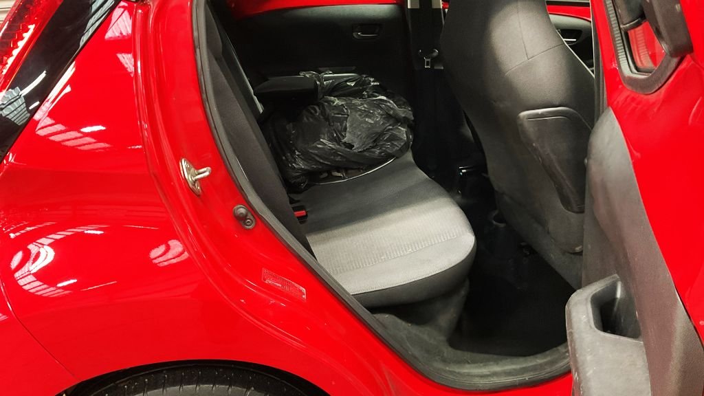 Used Toyota AYGO 2021 for sale - 76724959: Photo 11