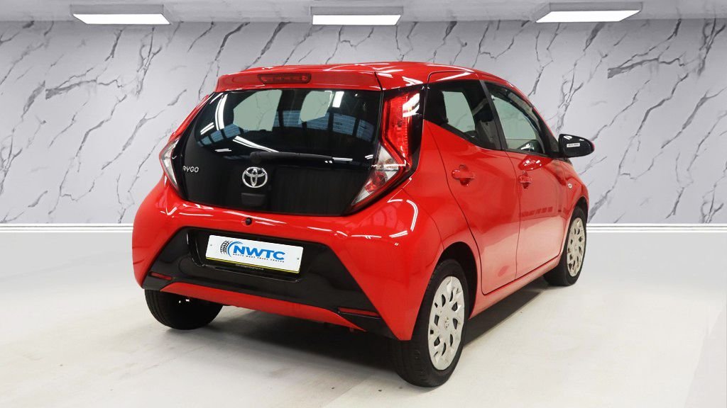 Used Toyota AYGO 2021 for sale - 76724959: Photo 5