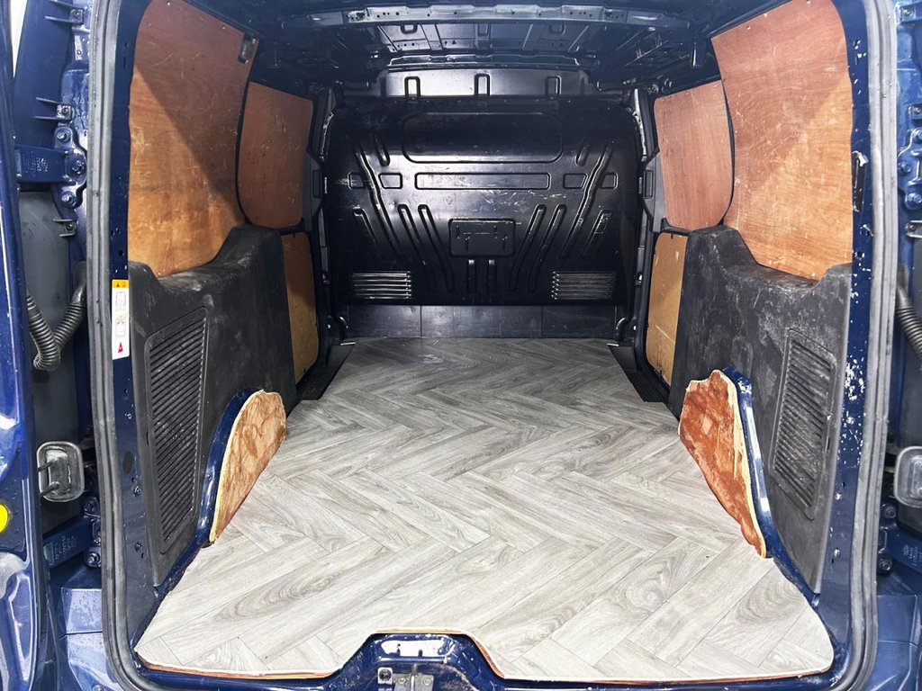 Used Ford Transit Connect 2015 for sale - 78002407: Photo 18