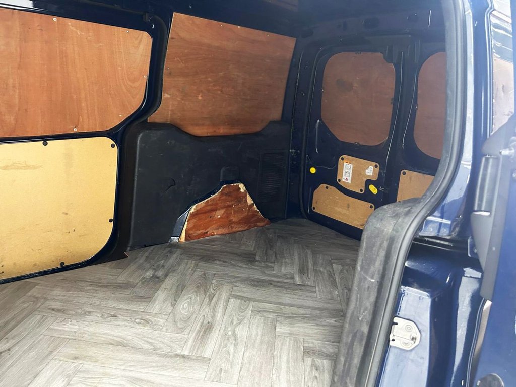 Used Ford Transit Connect 2015 for sale - 78002407: Photo 19