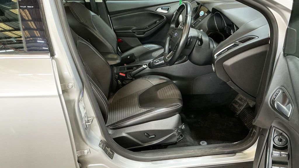 Used Ford Focus 2017 for sale - 78212691: Photo 13