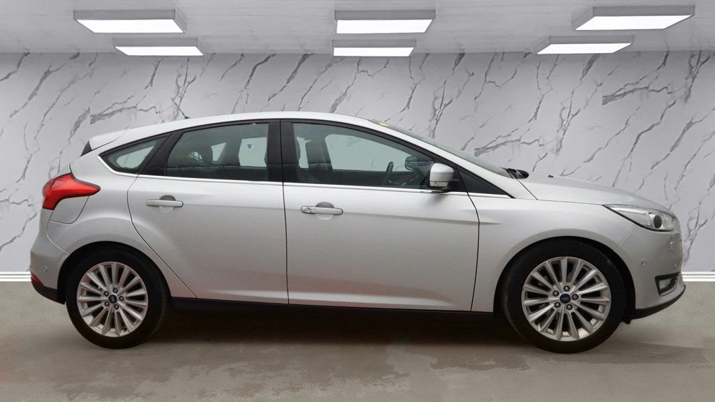 Used Ford Focus 2017 for sale - 78212691: Photo 8