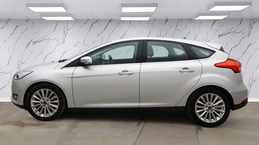 Used Ford Focus 2017 for sale - 78212691: Photo 9