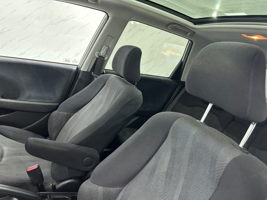 Used Honda Jazz 2010 for sale - 78043958: Photo 11
