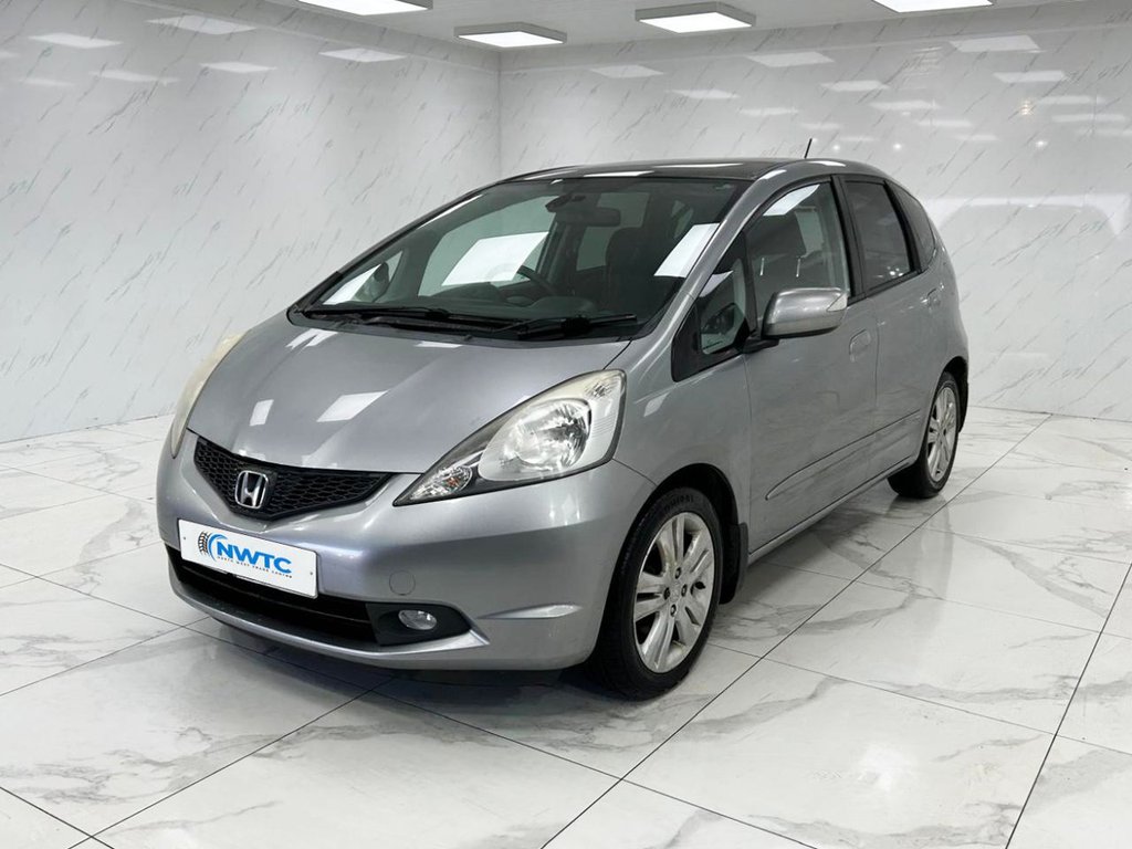 Used Honda Jazz 2010 for sale - 78043958: Photo 4