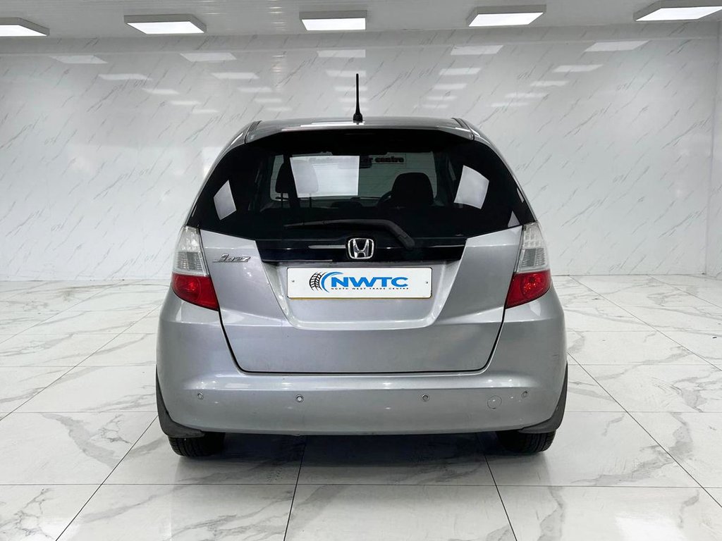 Used Honda Jazz 2010 for sale - 78043958: Photo 8