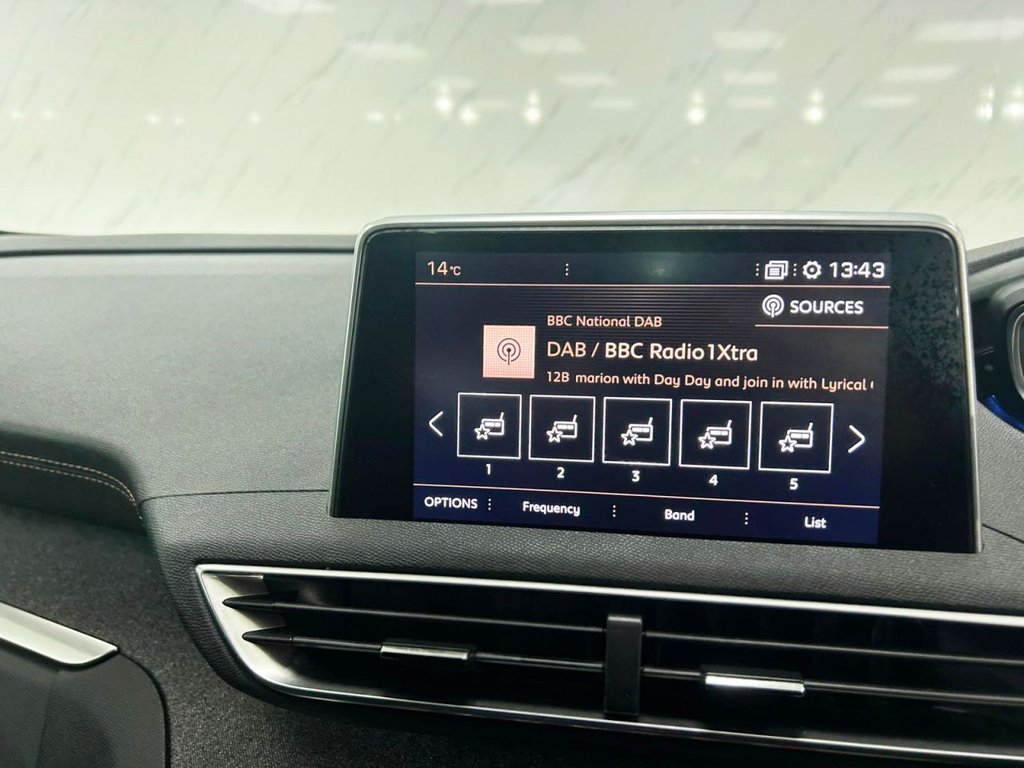 Used Peugeot 3008 2018 for sale - 76417401: Photo 15