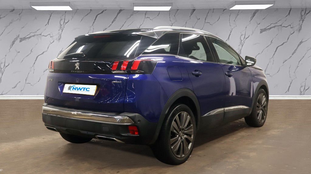 Used Peugeot 3008 2018 for sale - 76417401: Photo 5