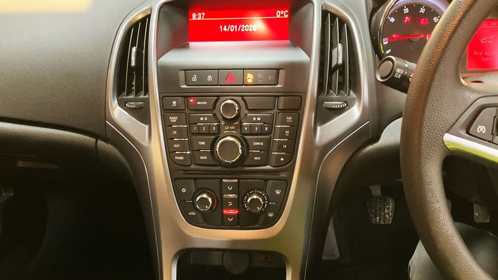 Used Vauxhall Astra 2016 for sale - 77227377: Photo 9