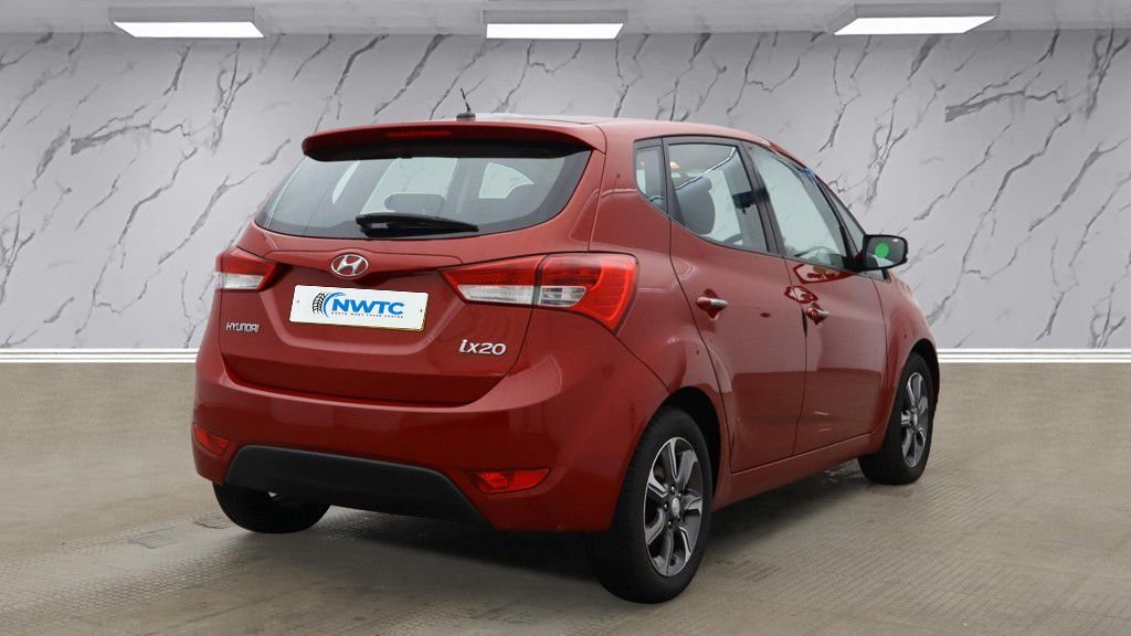 Used Hyundai Ix20 2018 for sale - 76724998: Photo 5