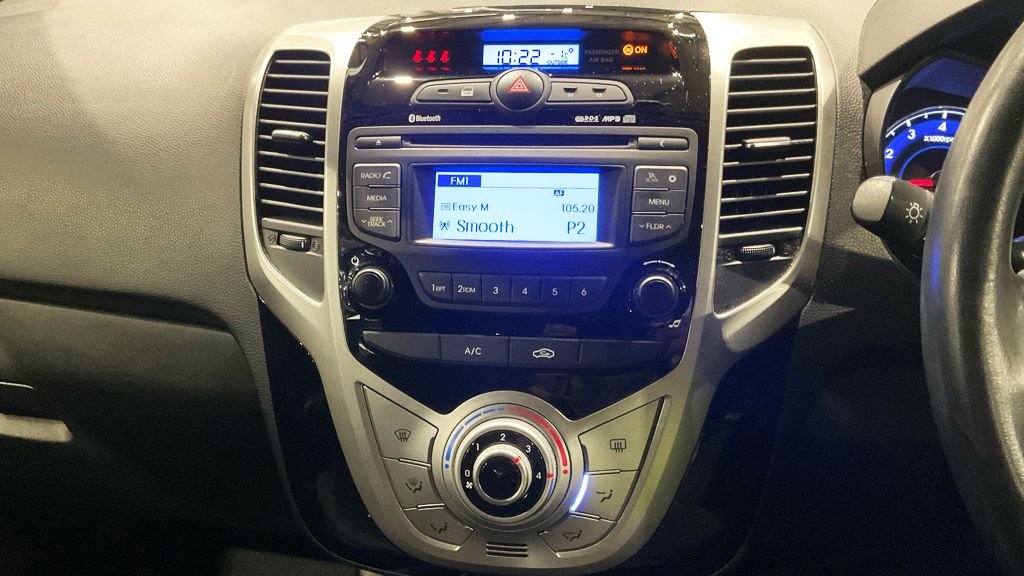 Used Hyundai Ix20 2018 for sale - 76724998: Photo 8