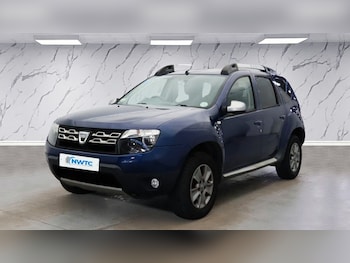 Used Dacia Duster 2015 for sale - 76768701: Photo
