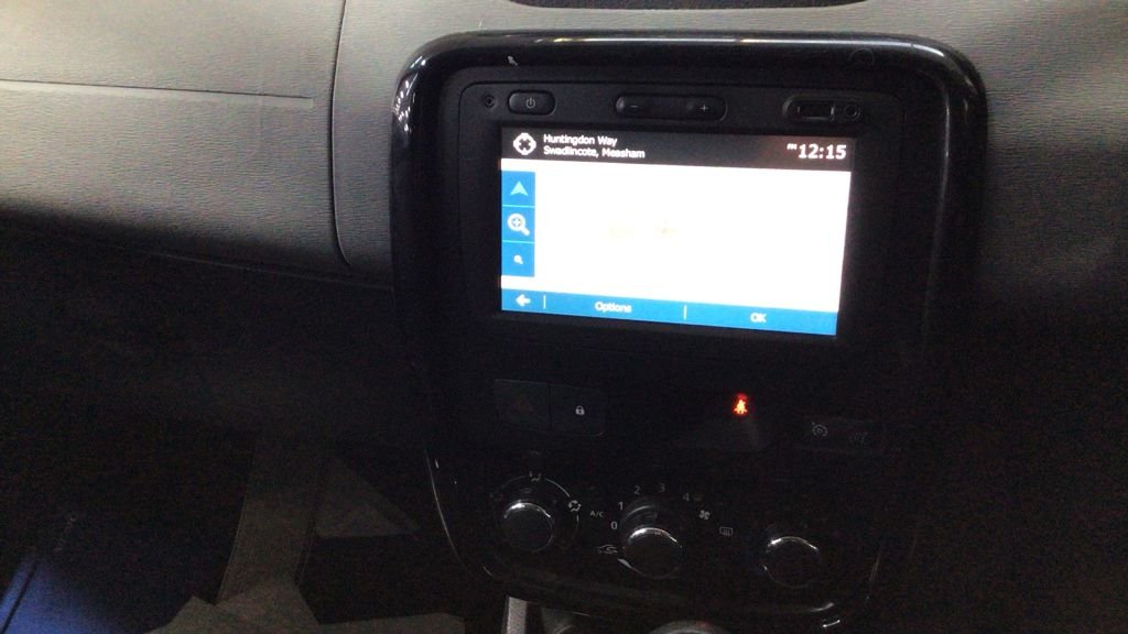 Used Dacia Duster 2015 for sale - 76768701: Photo 8