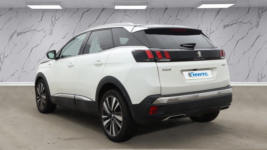 Used Peugeot 3008 2018 for sale - 76740359: Photo 4