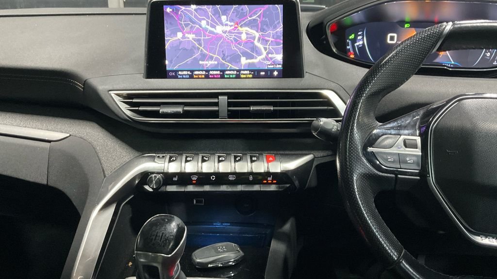 Used Peugeot 3008 2018 for sale - 76740359: Photo 8