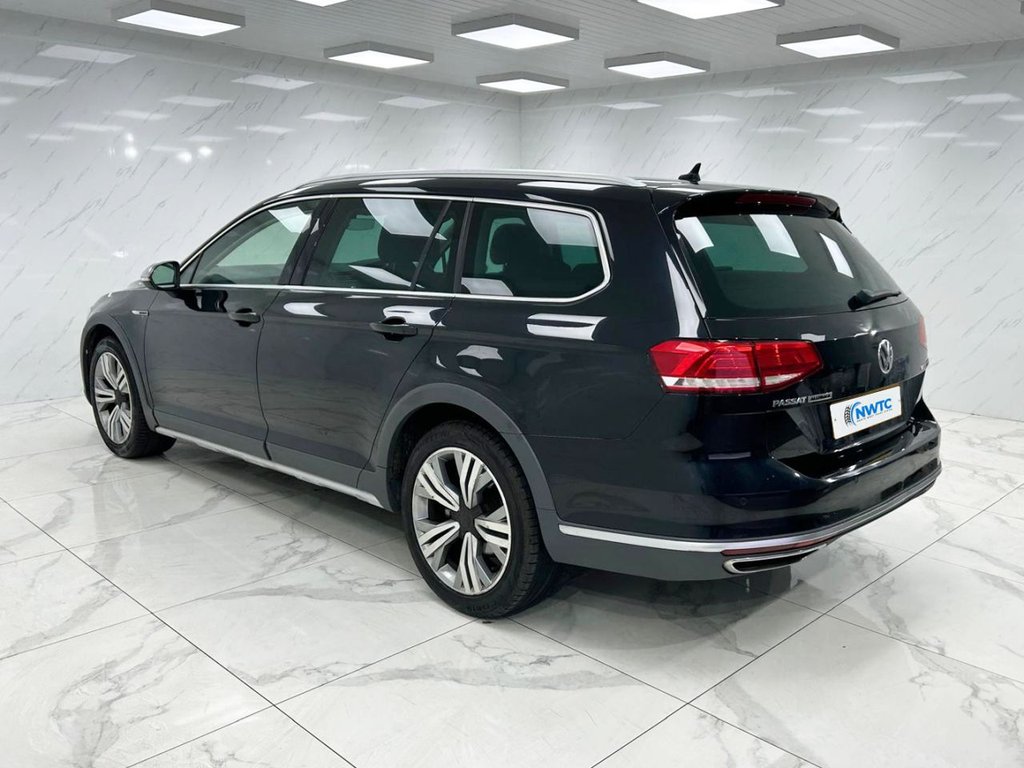 Used Volkswagen Passat 2017 for sale - 77356131: Photo 8