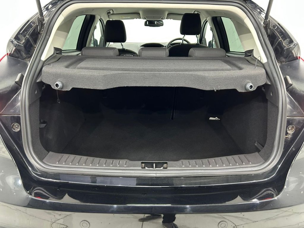 Used Ford Focus 2016 for sale - 76291802: Photo 19