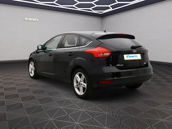 Used Ford Focus 2016 for sale - 76291802: Photo 4