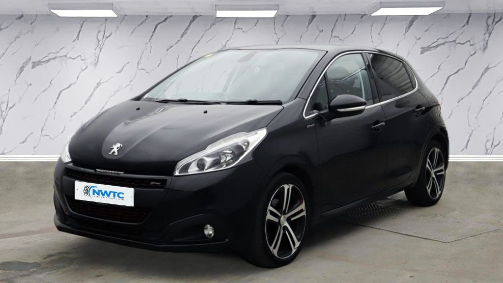 Used Peugeot 208 2017 for sale - 76768712: Photo 3