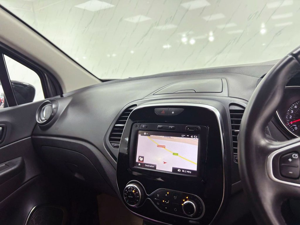 Used Renault Captur 2017 for sale - 76527154: Photo 15
