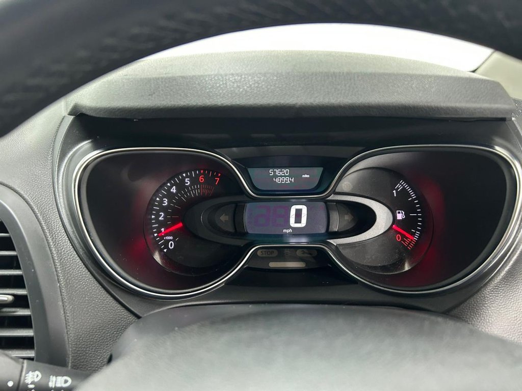 Used Renault Captur 2017 for sale - 76527154: Photo 19