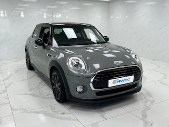 Used MINI Hatch 2017 for sale - 76883153: Photo