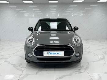 Used MINI Hatch 2017 for sale - 76883153: Photo