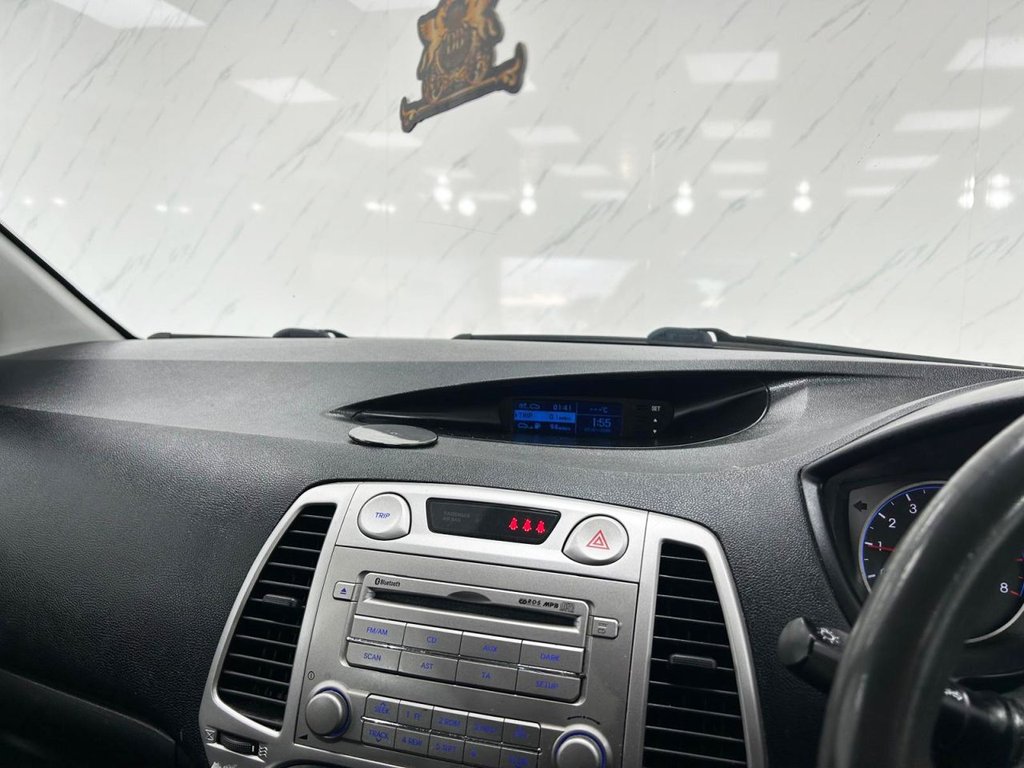 Used Hyundai i20 2011 for sale - 77262924: Photo 15