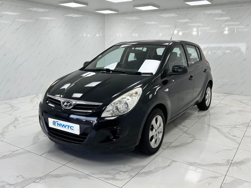 Used Hyundai i20 2011 for sale - 77262924: Photo 4