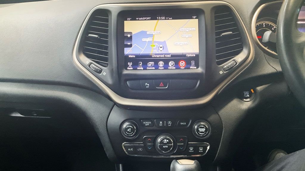 Used Jeep Cherokee 2015 for sale - 76386541: Photo 8