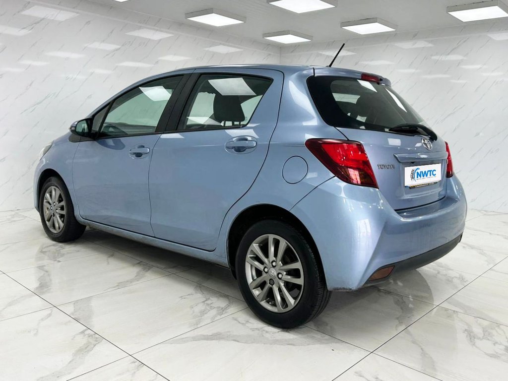 Used Toyota Yaris 2015 for sale - 76092631: Photo 6