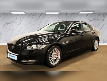 Used Jaguar XF 2018 for sale - 76910427: Photo