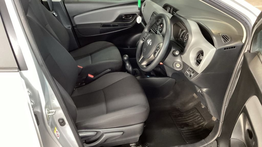 Used Toyota Yaris 2018 for sale - 76768674: Photo 10