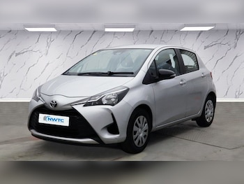 Used Toyota Yaris 2018 for sale - 76768674: Photo