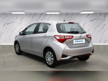 Used Toyota Yaris 2018 for sale - 76768674: Photo
