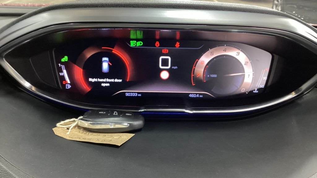 Used Peugeot 3008 2019 for sale - 76356885: Photo 11