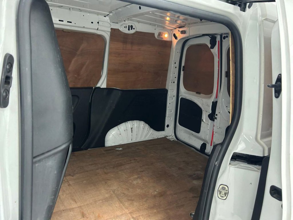 Used Peugeot Partner 2019 for sale - 77236783: Photo 18