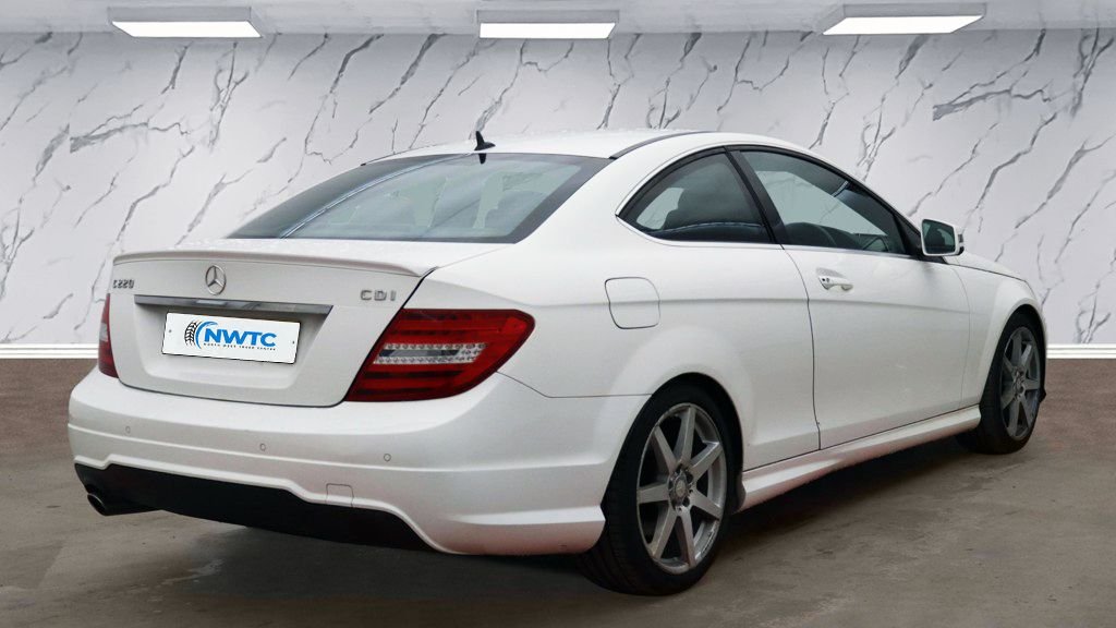 Used Mercedes-Benz C Class 2014 for sale - 78201027: Photo 7