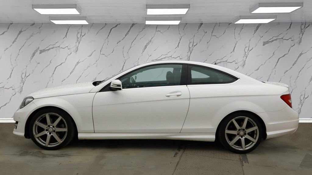 Used Mercedes-Benz C Class 2014 for sale - 78201027: Photo 9